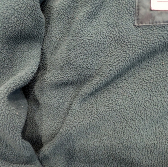 ๐2 For 30๐ GAP Forest Green Puffer Jacket | 2T | Water-Resistant Winter Coat - Picture 2 of 7